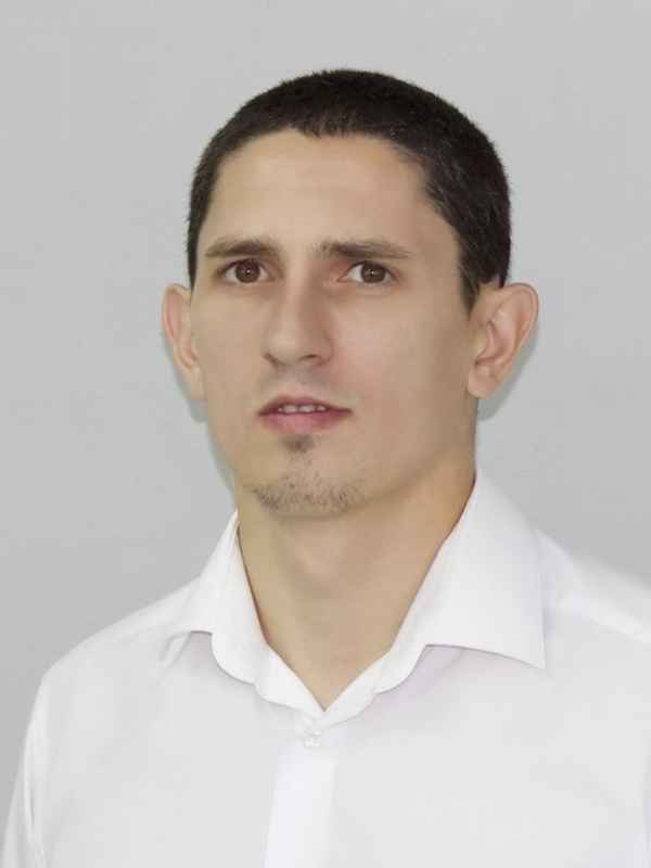 Гераев Шамиль Гейбуллах оглы.