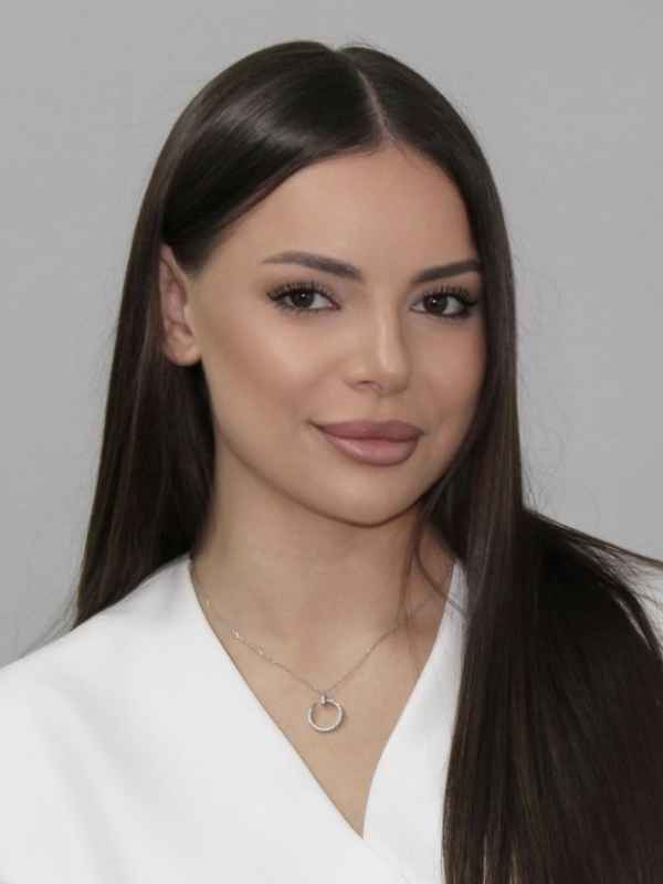 Ярцева Екатерина Леонидовна.